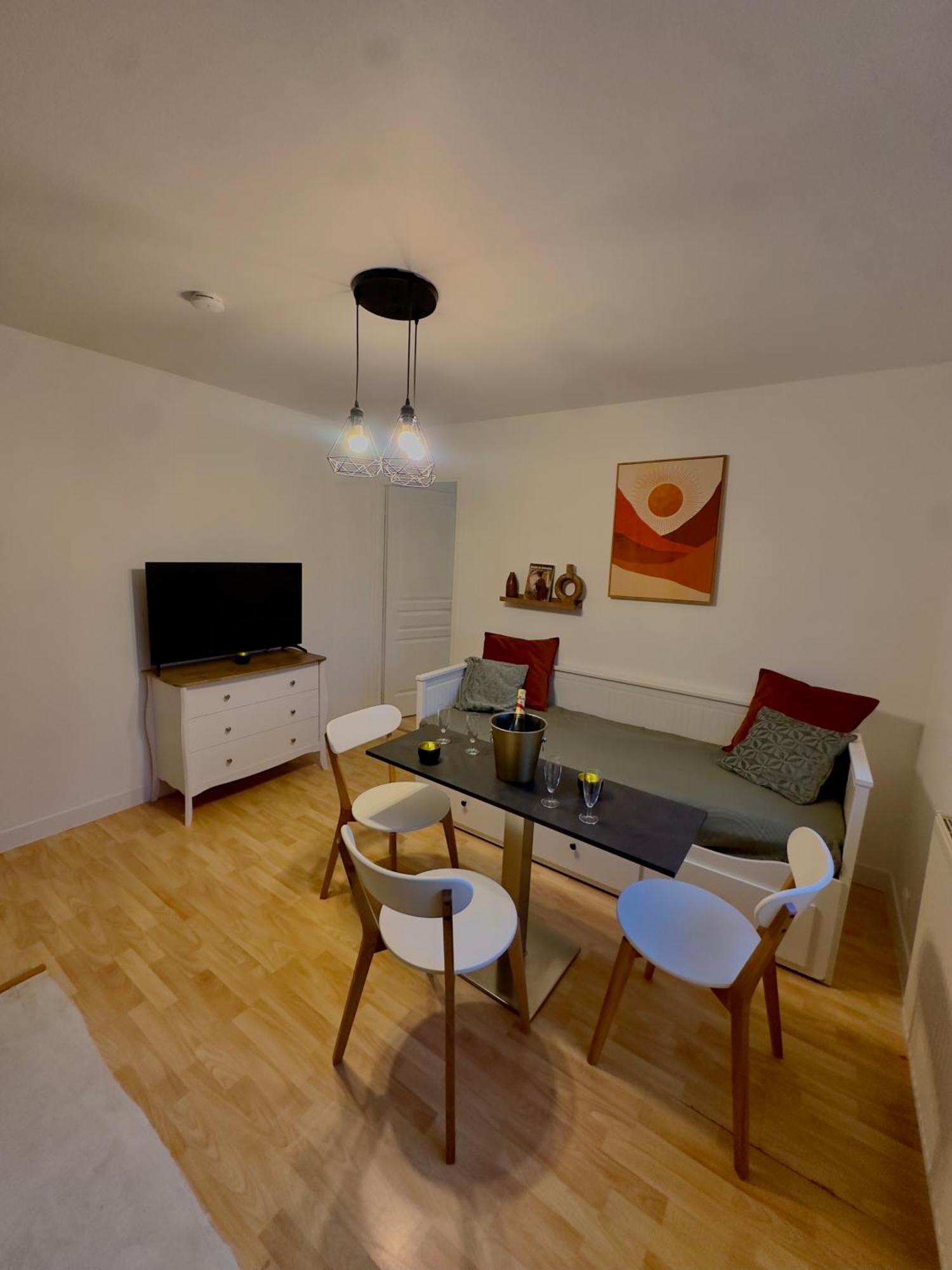 Appartement Chloe Du Lac Montferrat (Isere) Exterior foto