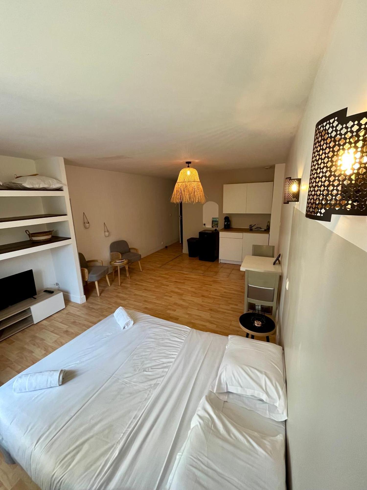 Appartement Chloe Du Lac Montferrat (Isere) Exterior foto